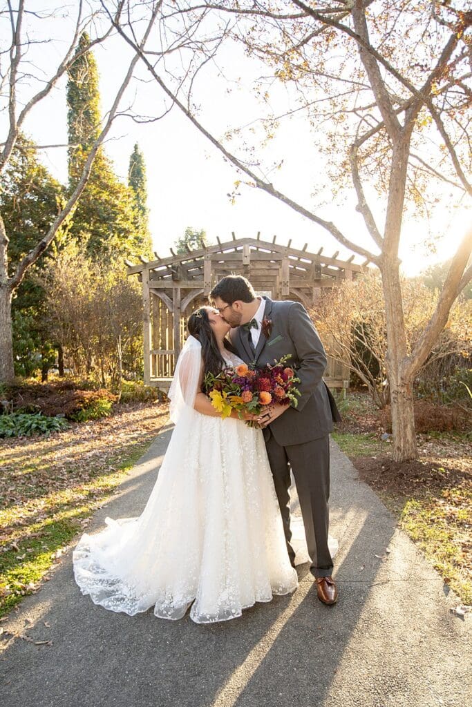 asheville nc wedding tips ; wedding photography